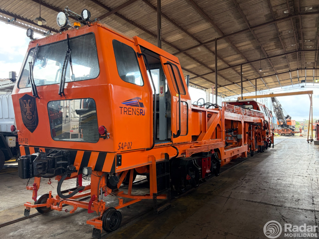 TrensRJ revitaliza equipamento para manutenção da via férrea