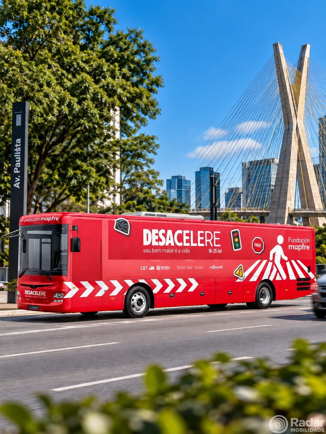 Ônibus do Escape 60’ circula por São Paulo com jogos gratuitos de segurança viária na Semana Nacional de Trânsito