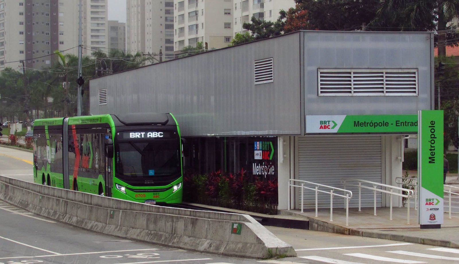 BRT pela metade no ABC Paulista exige explicação inteira ao passageiro